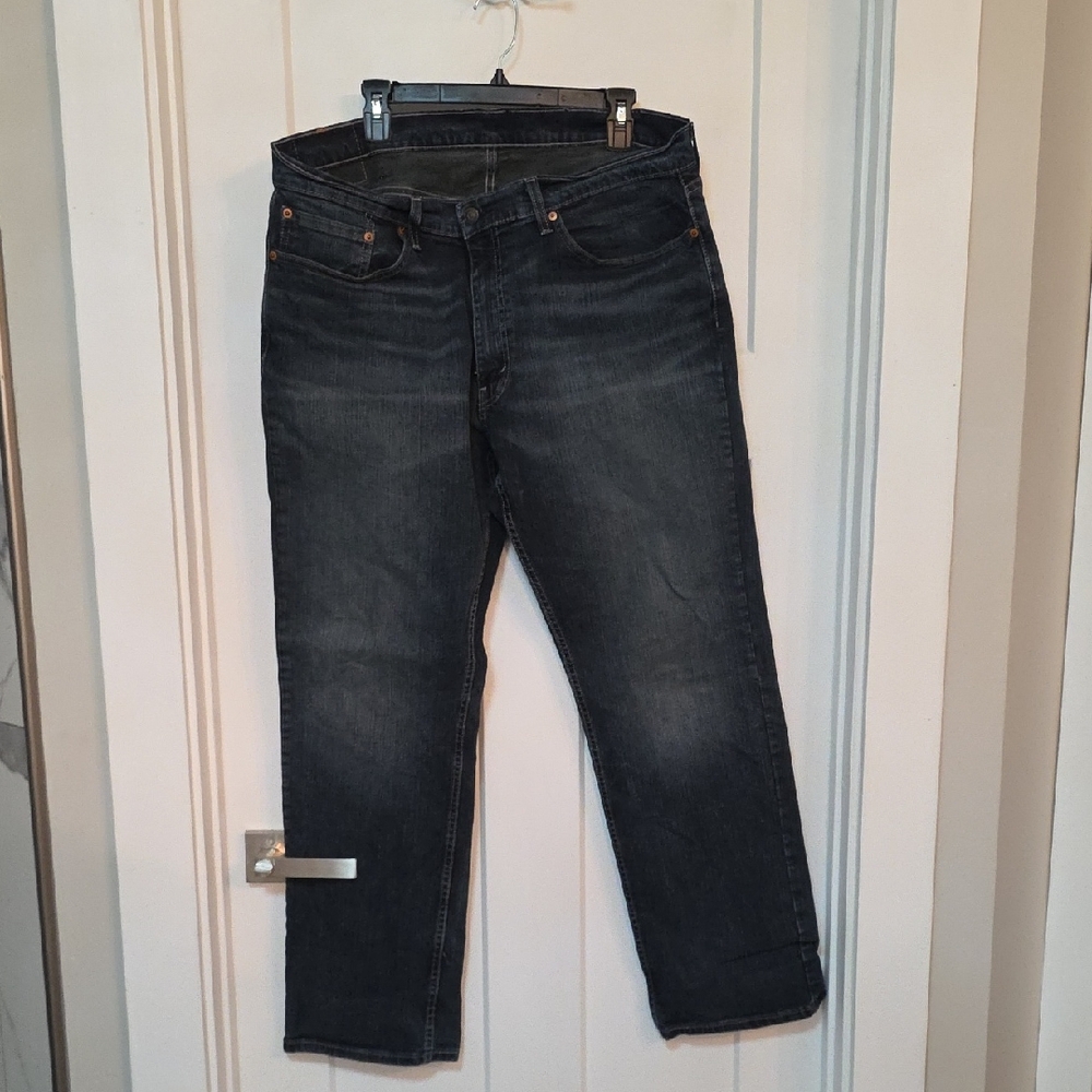 Levi's Men's Dark Grey Relaxed Jeans